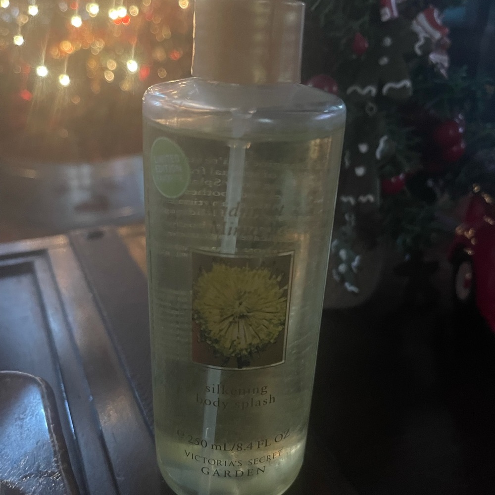 Victoria Secret Midnight Mimosa body spray 8.5 oz new old stock rare